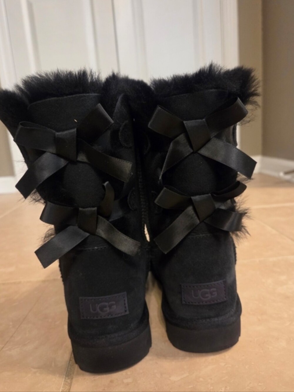 UGG Bailey Bow II Boots – Black – Women's 9 – New, Never Worn